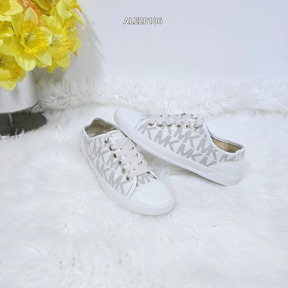 Michael Kors White and Cream Women's Sneakers Size 9.5